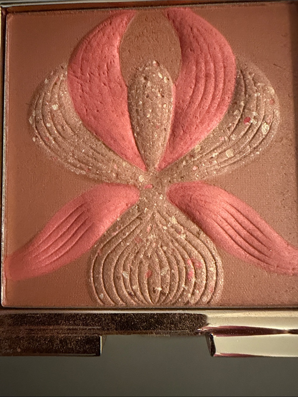 Sisley L'Orchidee Highlighter Blush With White lily LOrchidee 1